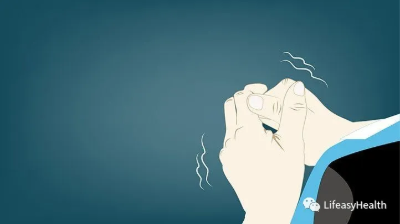 案例丨Lifeasy NMN服用反馈：手部震颤好转，牙龈萎缩牙痛、膝盖疼痛、腿不受力缓解